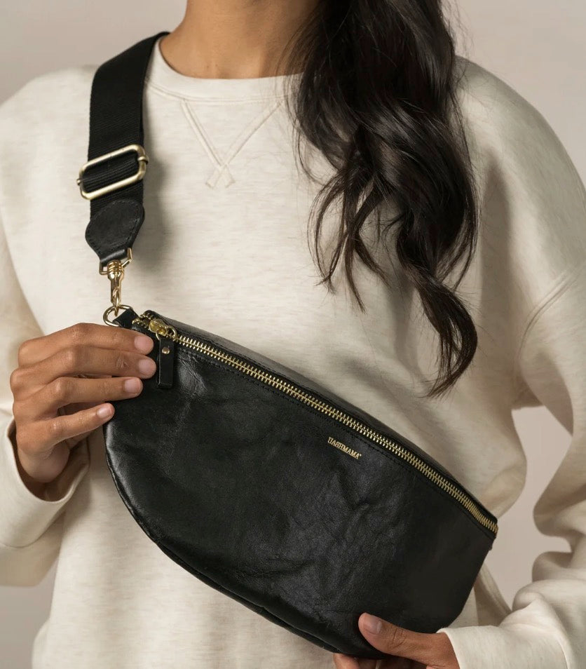 Uashmama Sling Sustainable Purse-Pouch from Italy