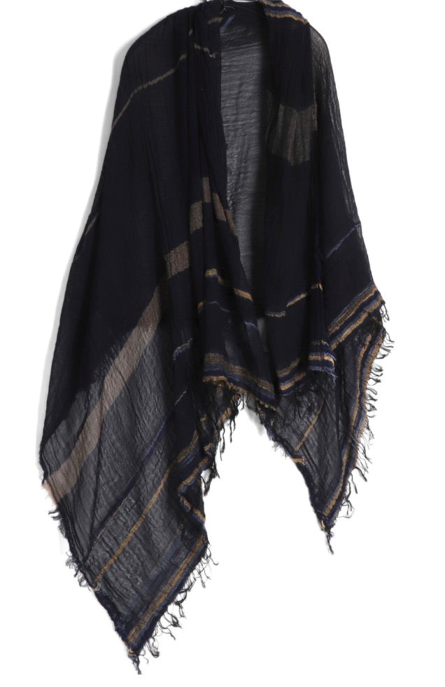 Roots cotton large shawl by Tamaki Niime