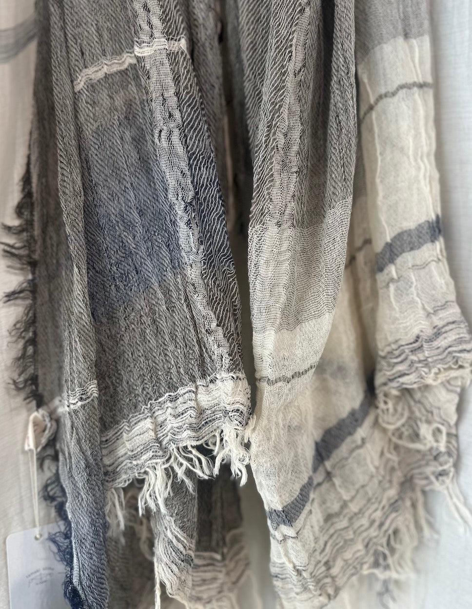 Roots cotton large shawl by Tamaki Niime