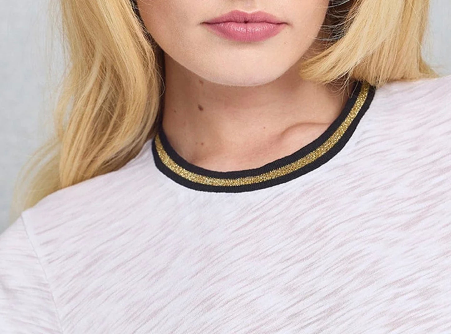 Goldie Lewinter Metallic Tipped Slub White Cotton Cap Sleeve Tee