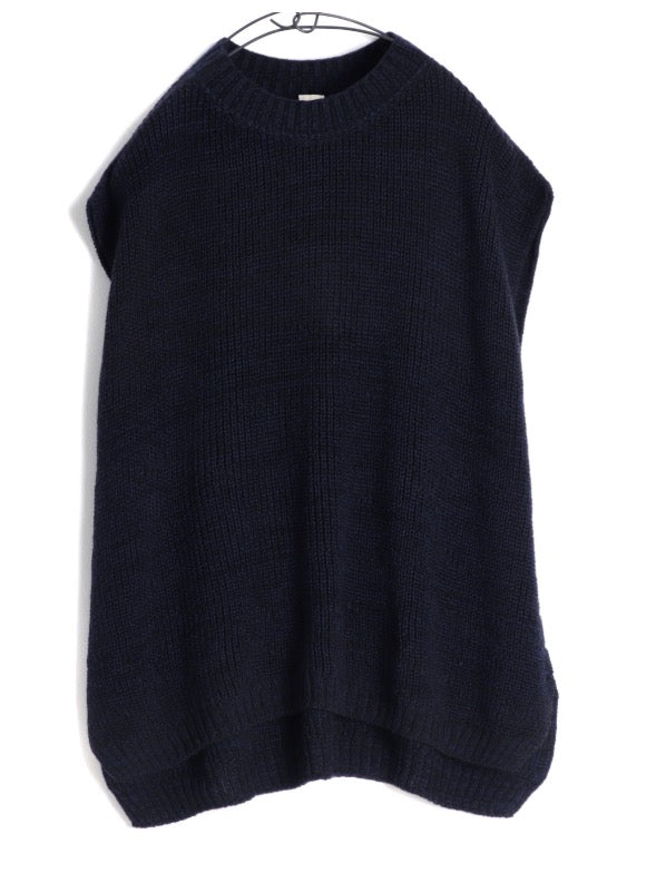 Knit Vest by Tamaki Niime