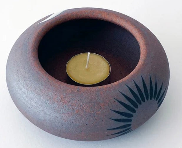 Circular Rock Vessel by Mquan
