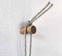 Oak Hardware Small Peg