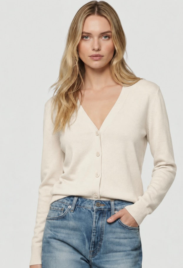 Machine Wash Cashmere V-Neck Cardi in Milk