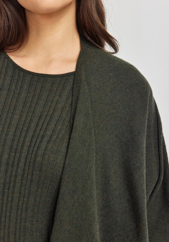 Merino Queen Bee Drape Capelet