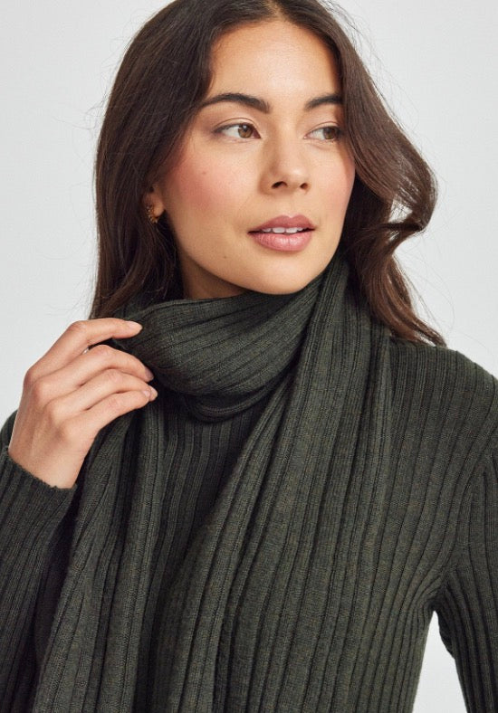 Merino Silk Ribbed Scarf from New Zealand in Forested Green