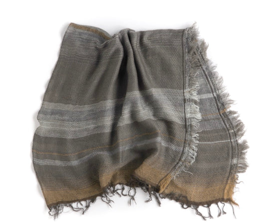 Roots Fluff Small Scarves by Tamaki Niime