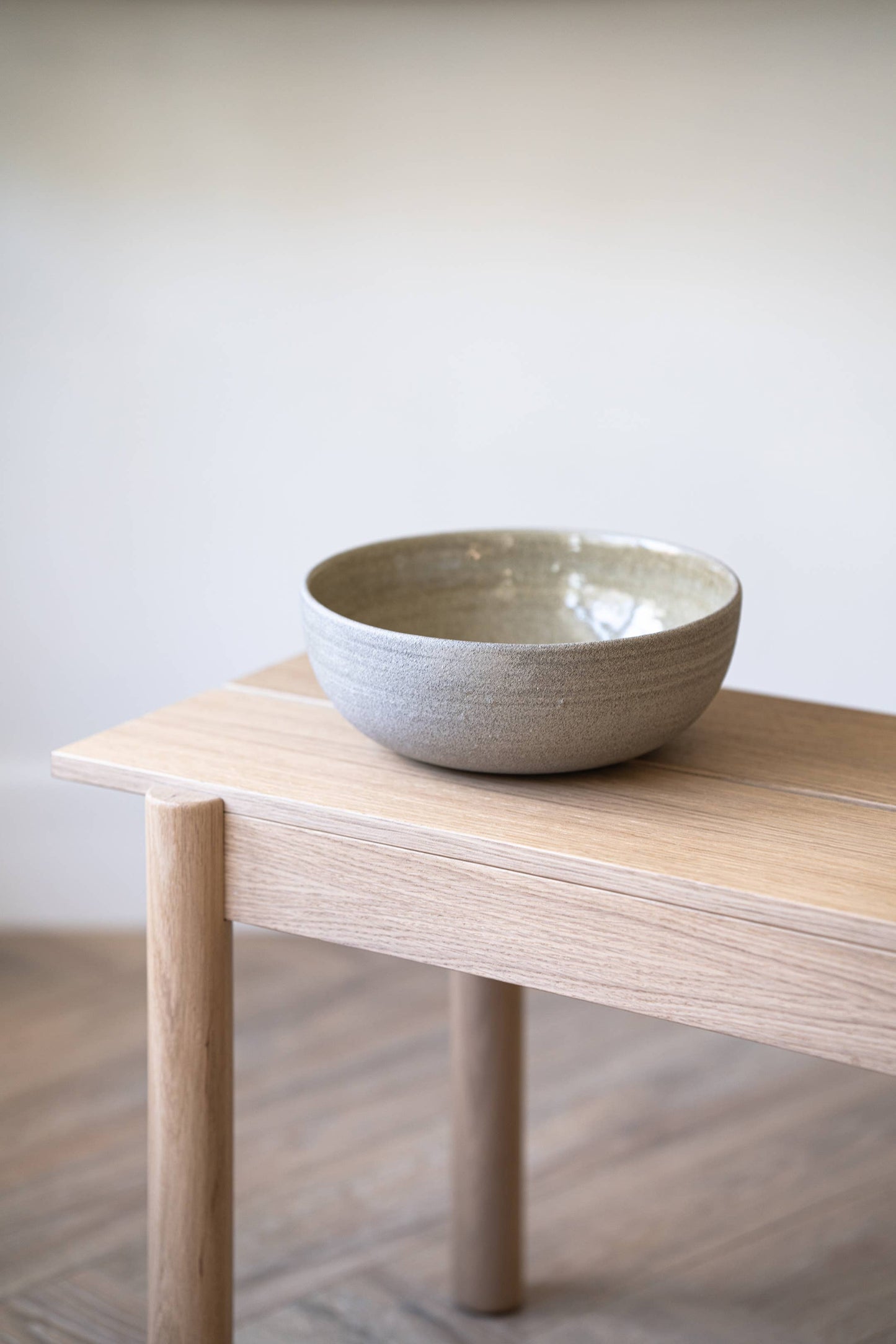 Creating Comfort Lab - Stoneware Large Bowl "Concrete" | Centerpiece Bowl