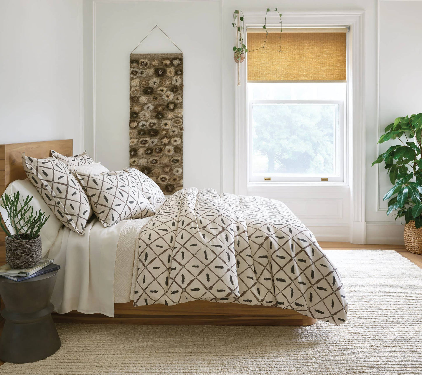 Dunes Handwoven Jute Rug | Bleached Oak: 5' x 8'