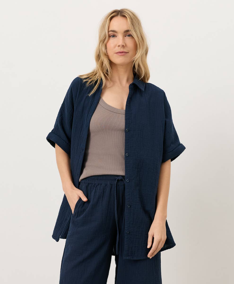 Pact - Women's Coastal Double Gauze Relaxed Shirt: Navy / Large