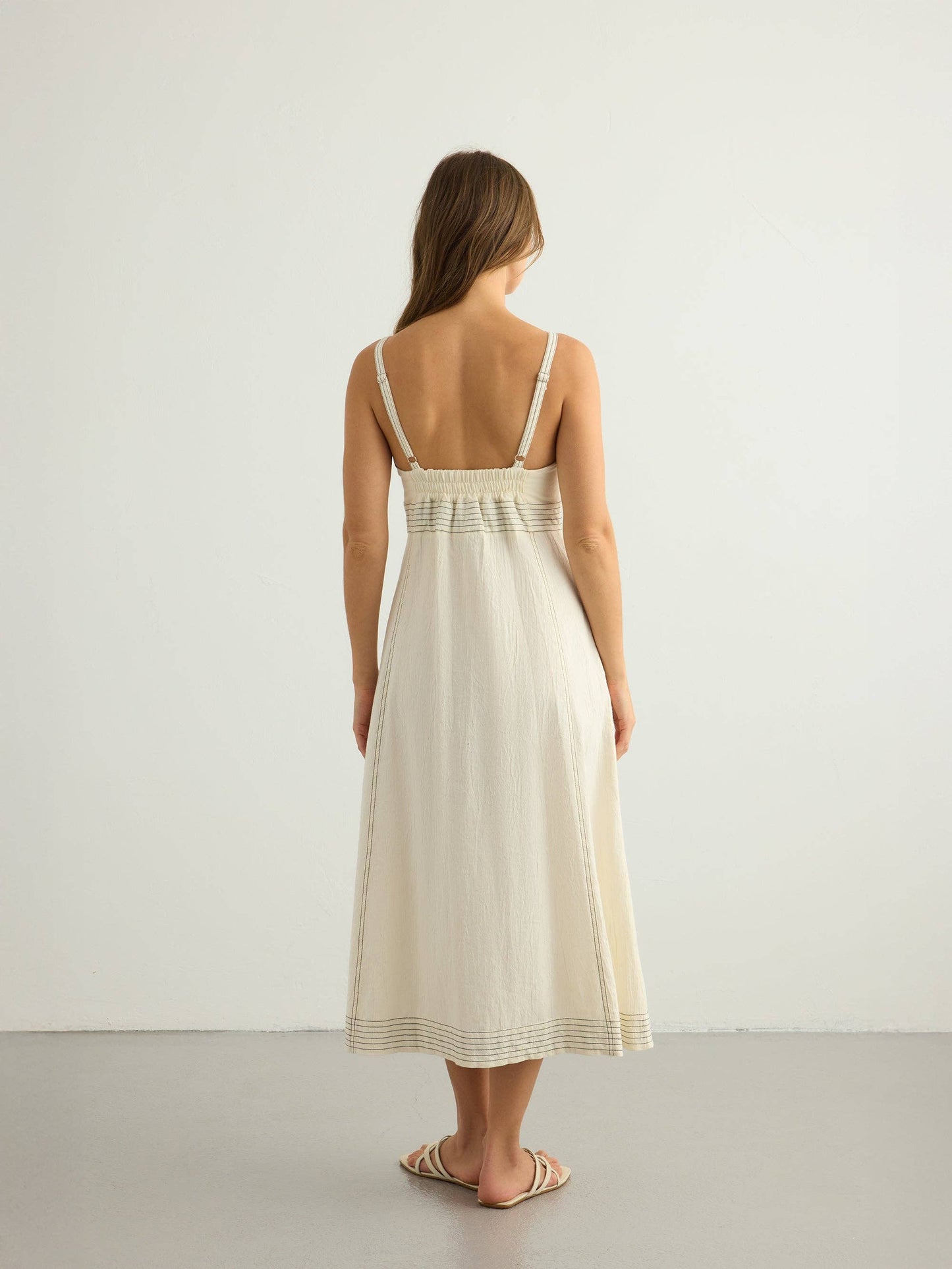 The Handloom - Eva Maxi Dress - Natural: Natural / M-L