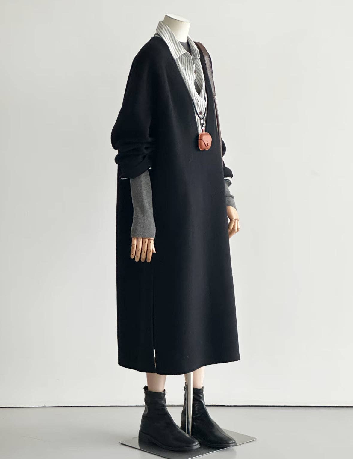 Soul Minimalist V-neck Wool Coat / Dress - Black