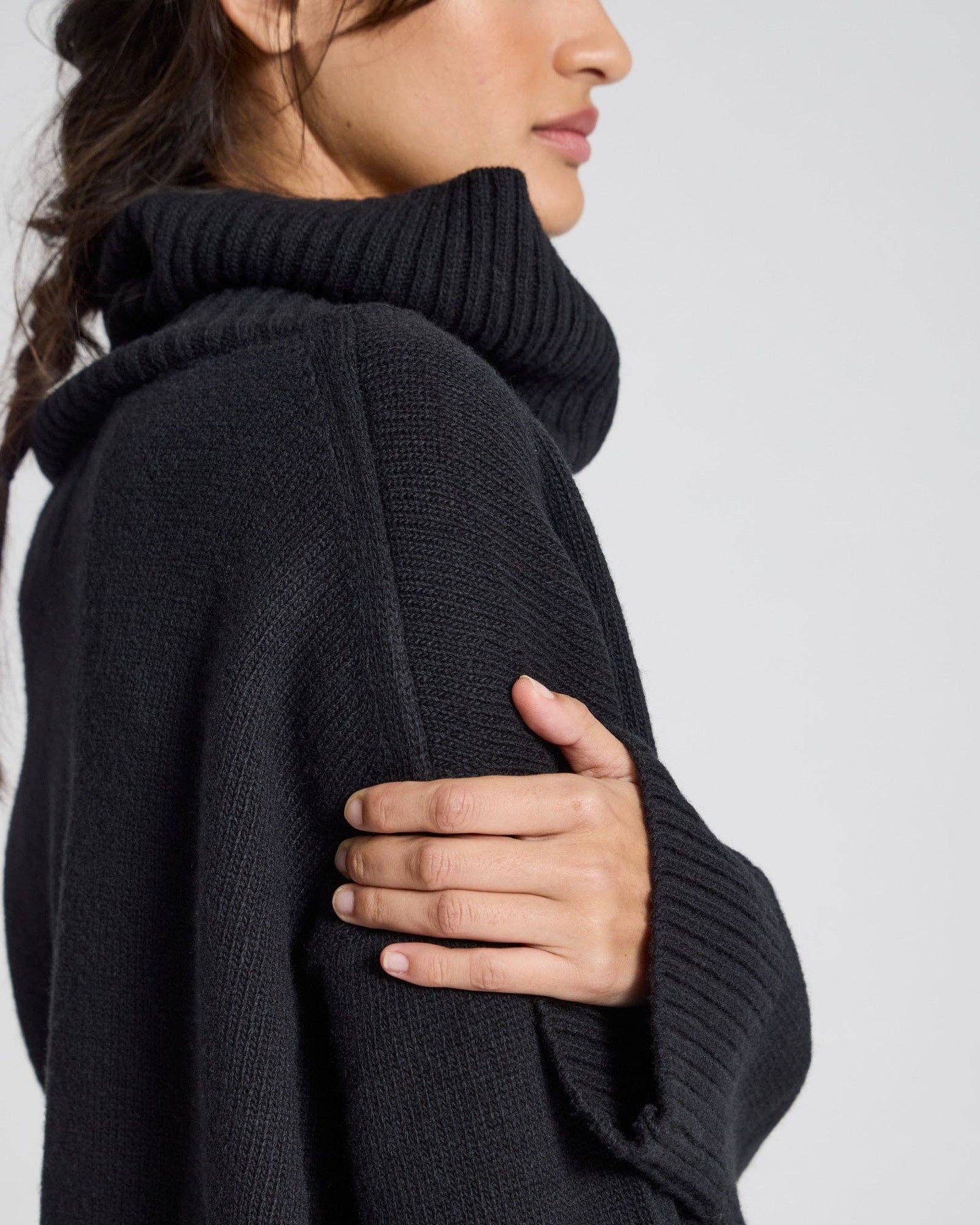 Vera Lambswool RElaxed Mock Sweater- Black: S