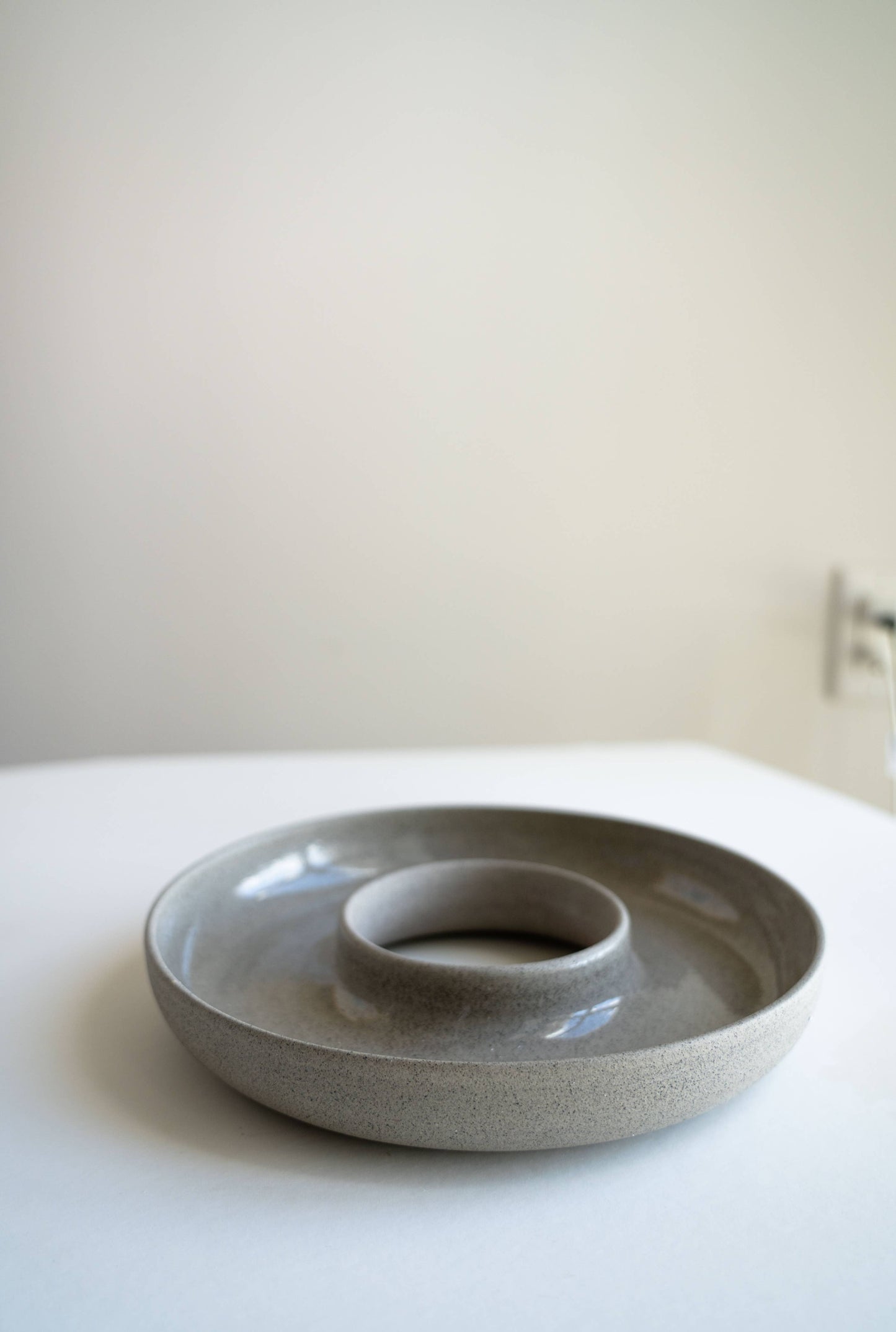 Creating Comfort Lab - Stoneware Serving Dish "CONCRETE": Large