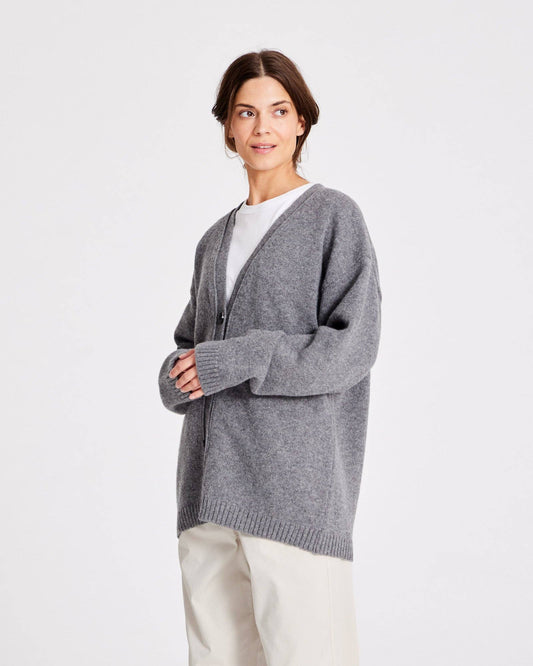 gai-lisva - Edith Lambswool Cardigan GOTS 243975 - Grafitti Grey Melangé: M