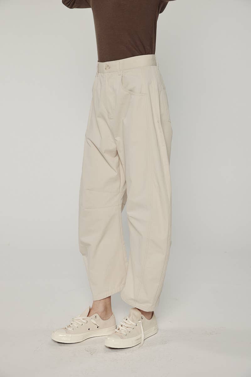 amente - Seemed barrel pants: Beige / Solid / L