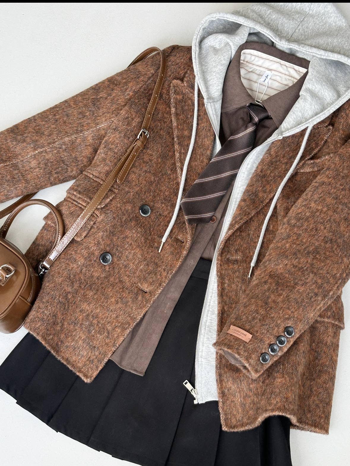 Loom & Line - Ember Wool Double-breasted Blazer - 4 Colors: Caramel / One Size