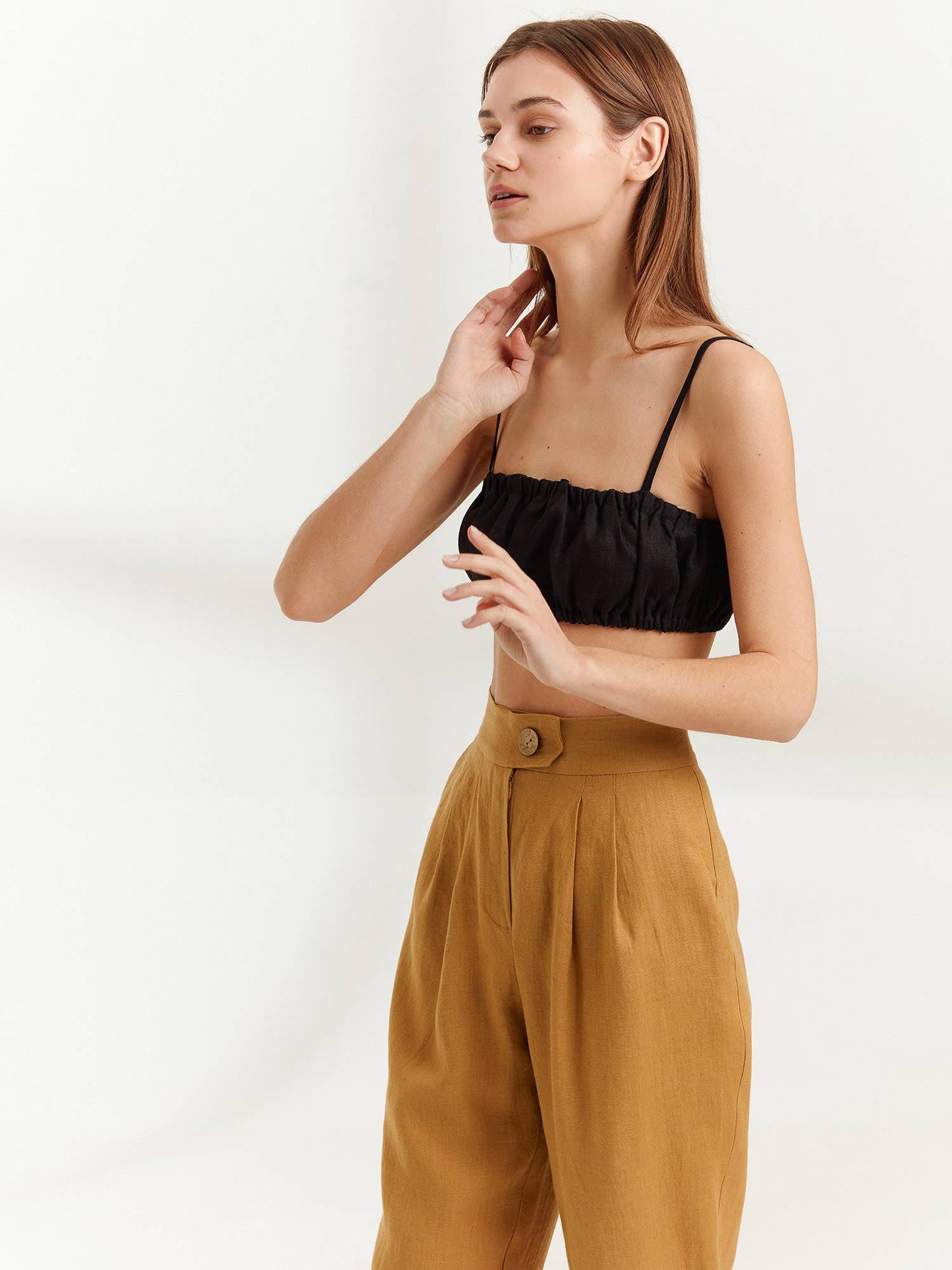 Love and Confuse - Cleo Linen Bralette: White / M