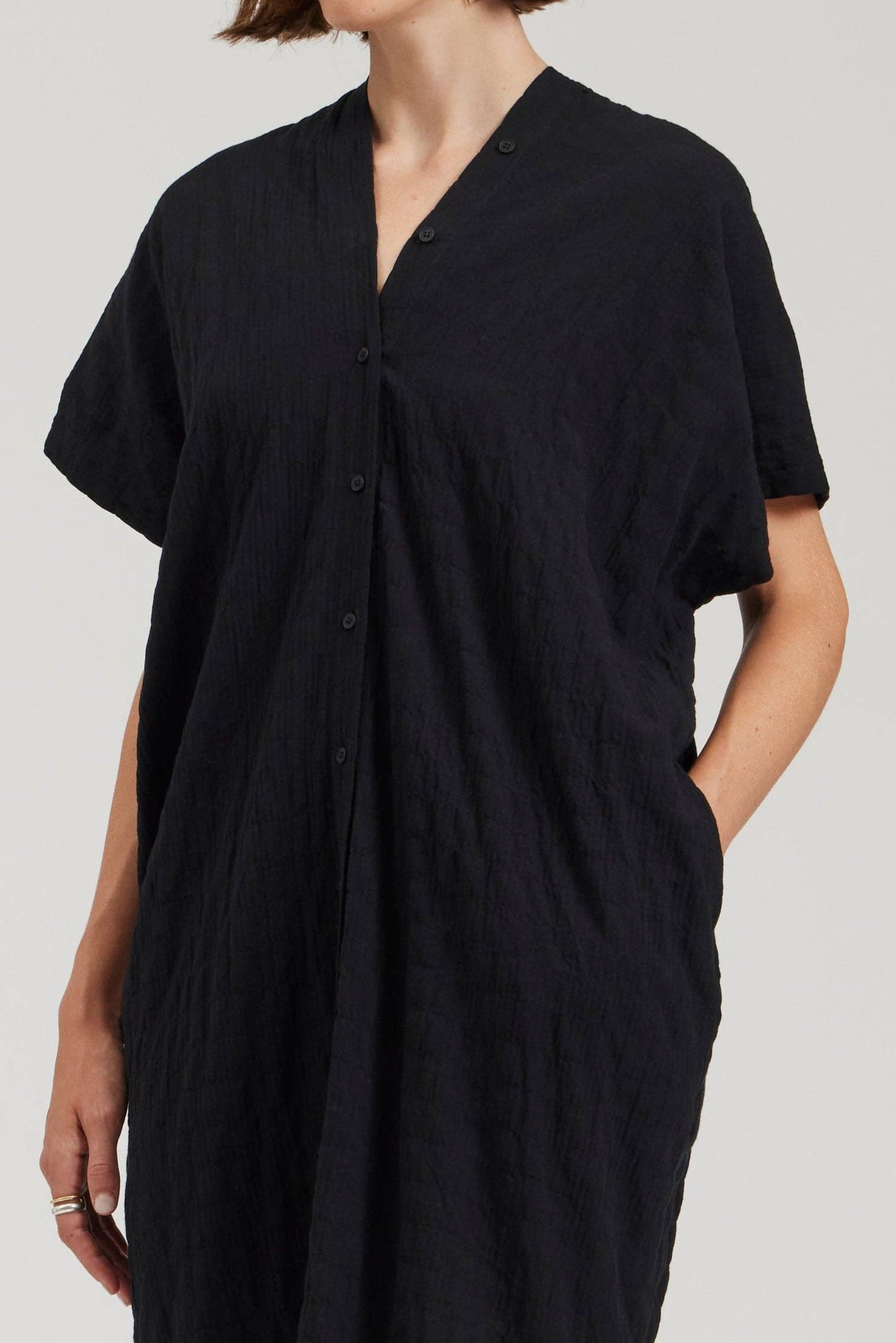 there. elsewhere - Button Down Boxy Dress: Black / Small