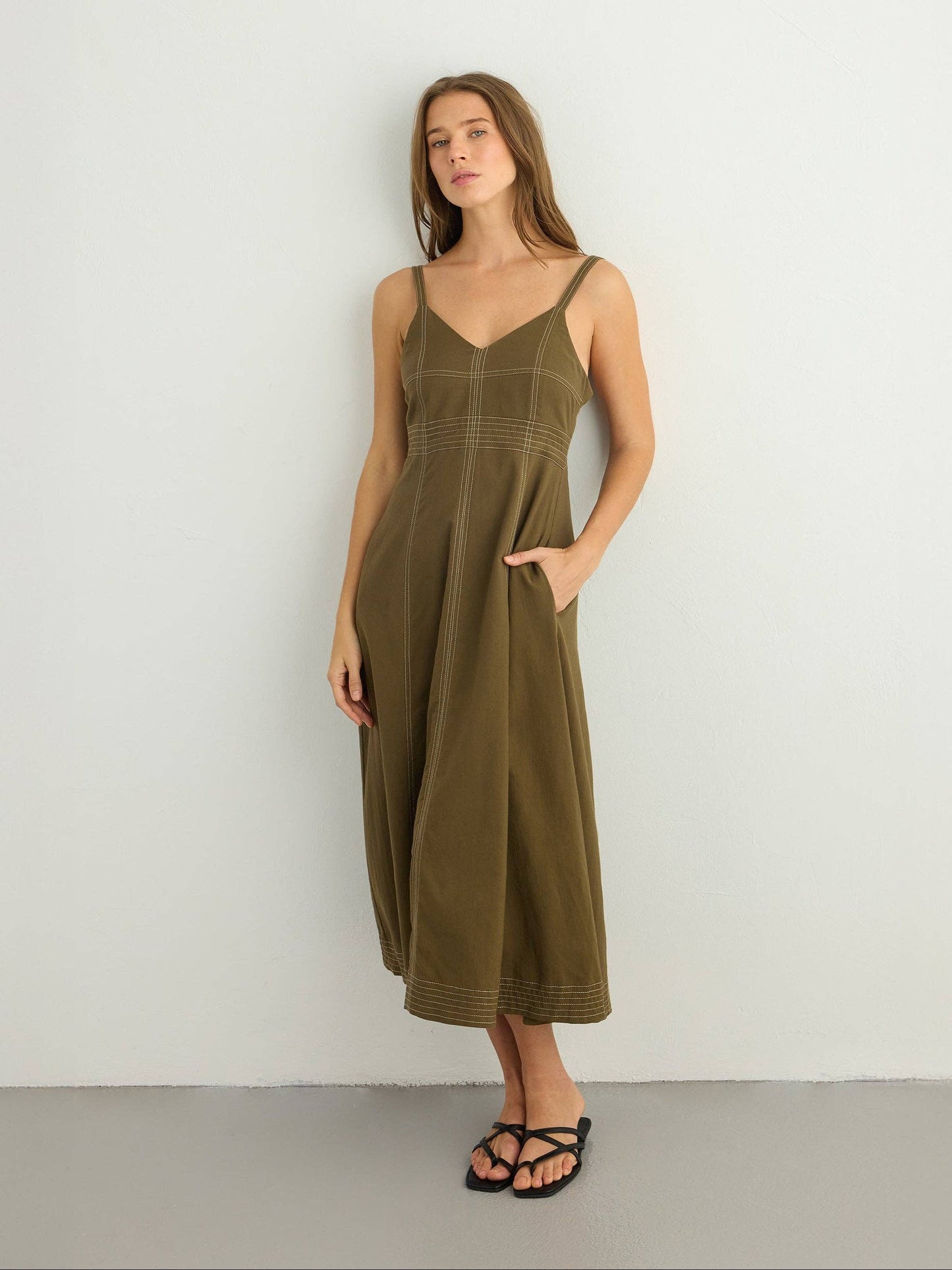 The Handloom - Eva Maxi Dress - Khaki Green: Khaki Green / S-M