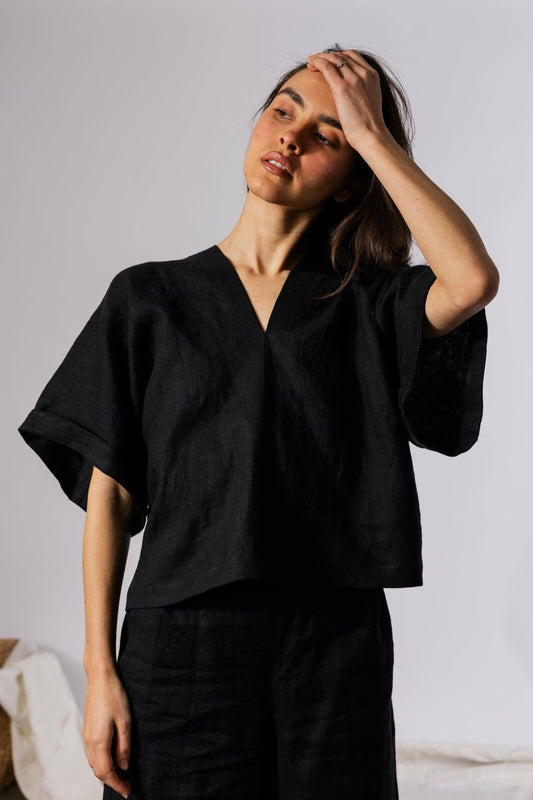 Pamut Apparel - Judith Top - Linen: Black / L/XL