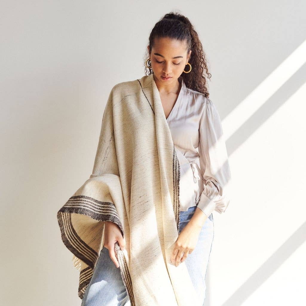 Variously - Seytu Undyed White and Black Handloom Throw