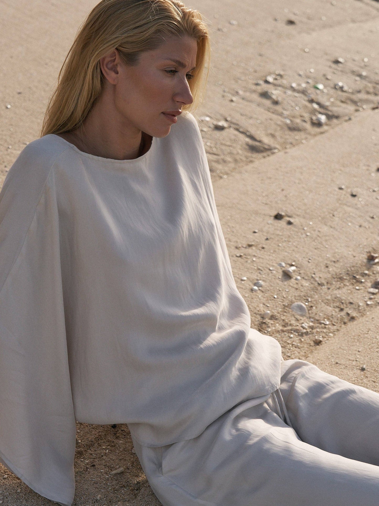 The Handloom - Lucid Knot Top - Sand: Sand / One Size