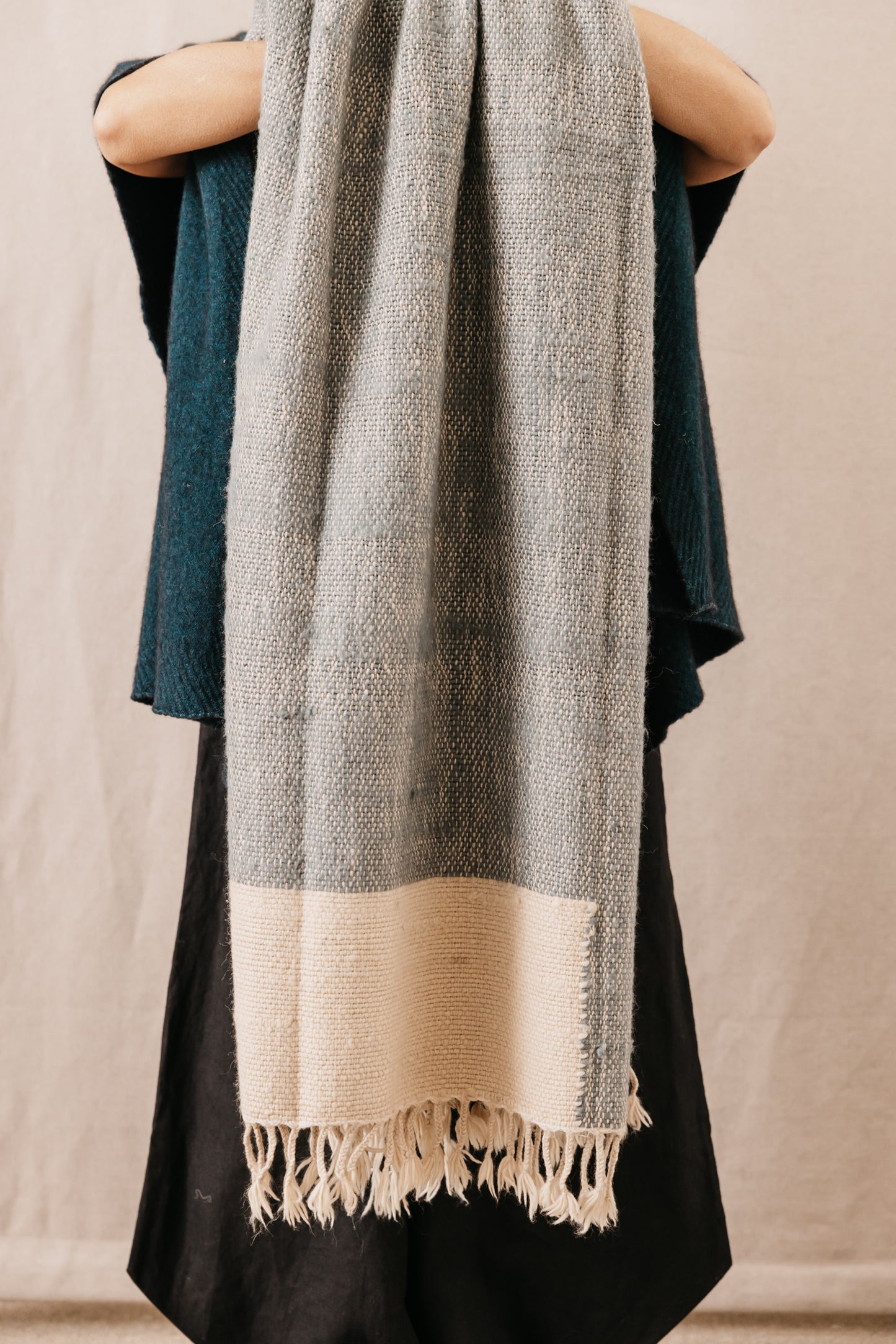 Taal Throw 40'' x 80''