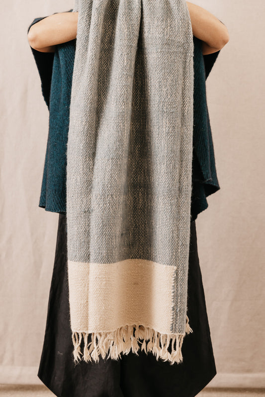 Taal Throw 40'' x 80''