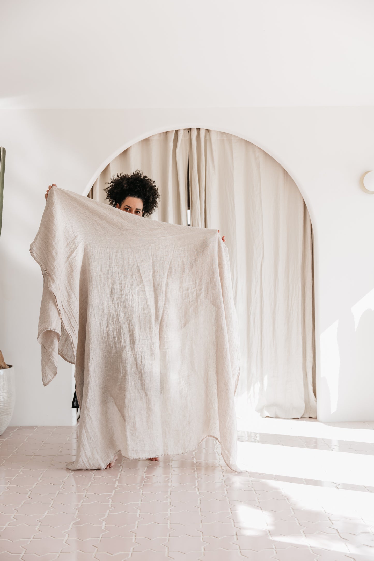 Woven Linen Throw in Natural