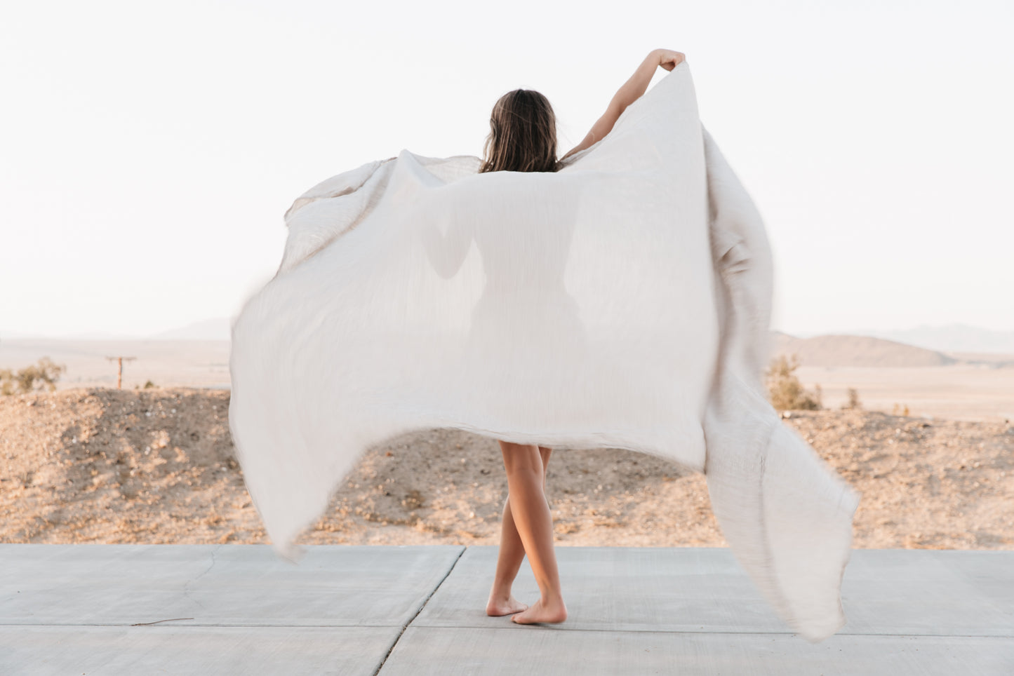 Woven Linen Throw in Natural