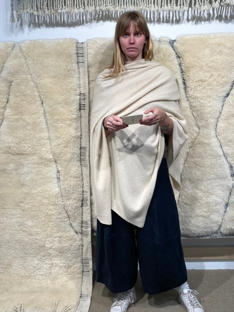 Plush silky wool Beni Moroccan carpet from Morocco. 5' x 7'