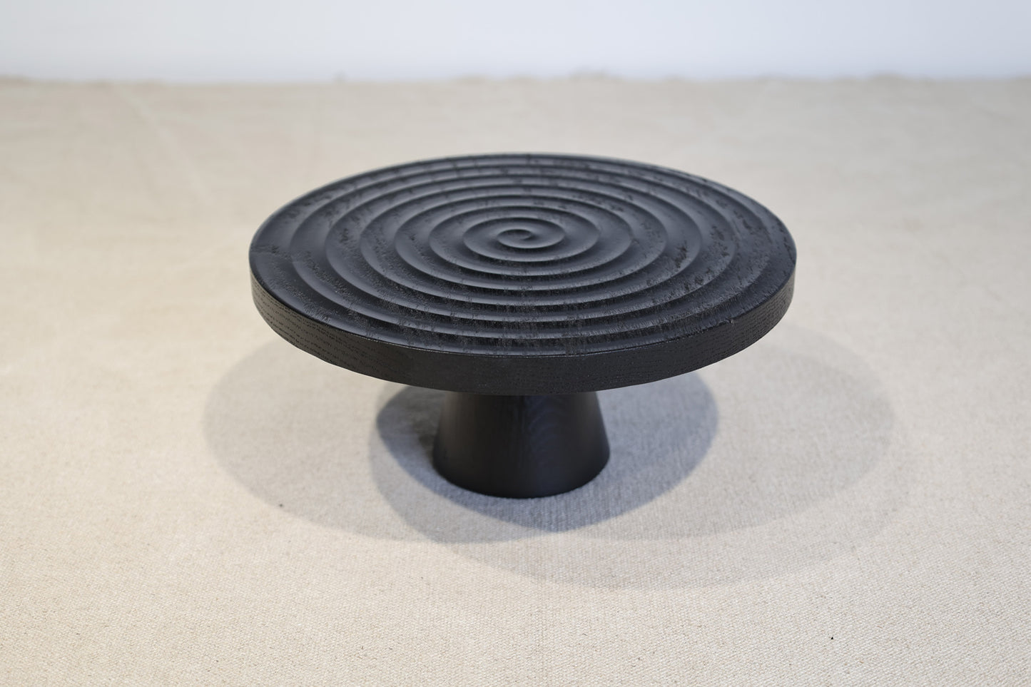 walnut pedestal large