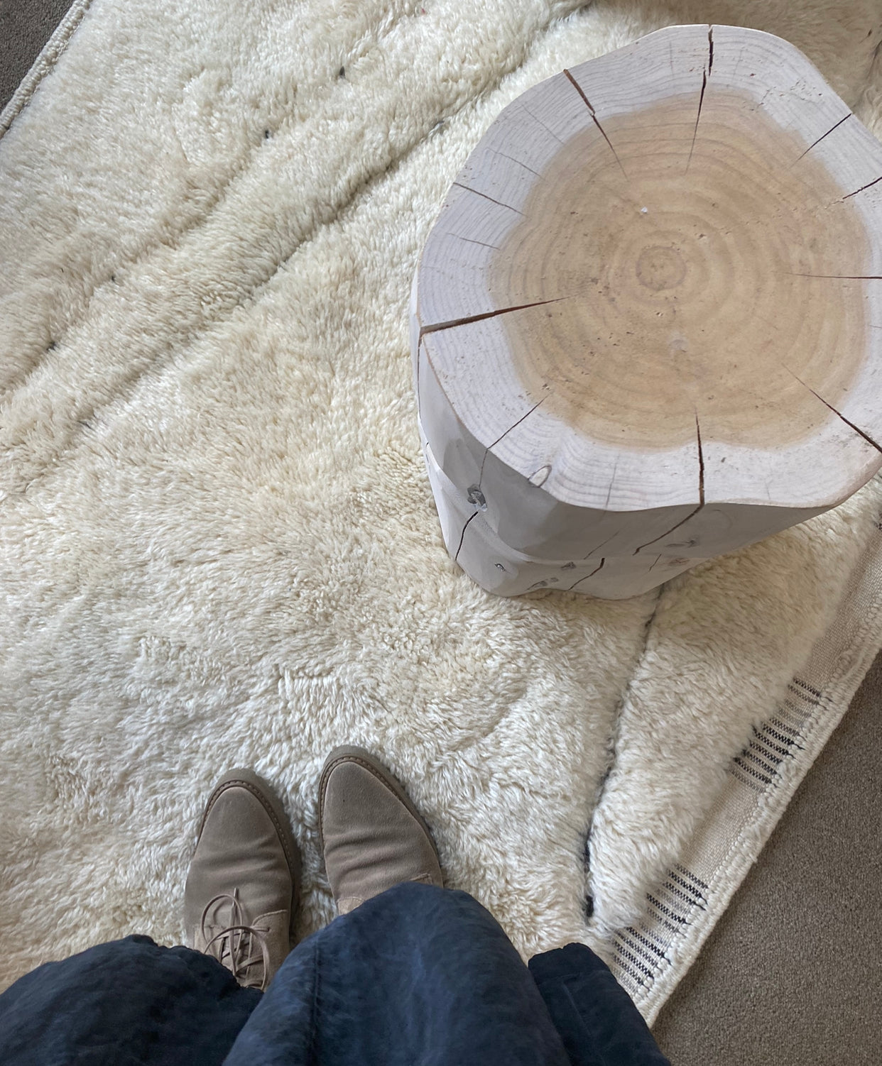 Plush silky wool Beni Moroccan carpet from Morocco. 5' x 7'